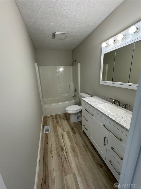 1208 North Dorset Road Troy, OH 45373 - Photo 3 of 29 Gallery Image 3