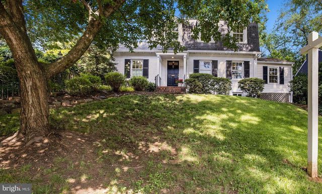 $1,285,000 | 5010 Fort Sumner Drive, Bethesda, MD 20816