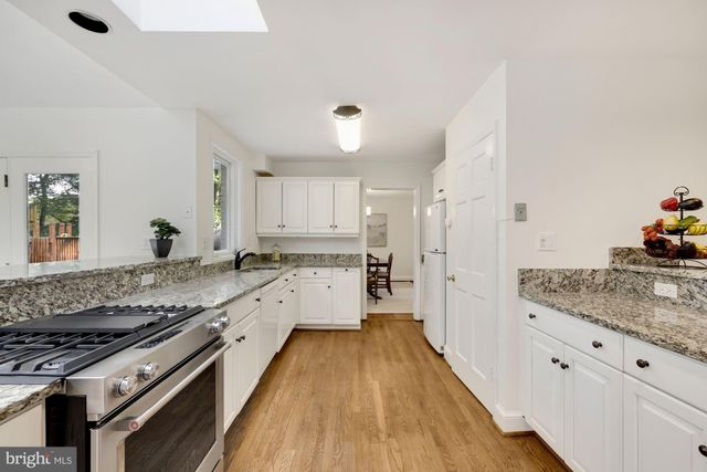 $1,285,000 | 5010 Fort Sumner Drive, Bethesda, MD 20816