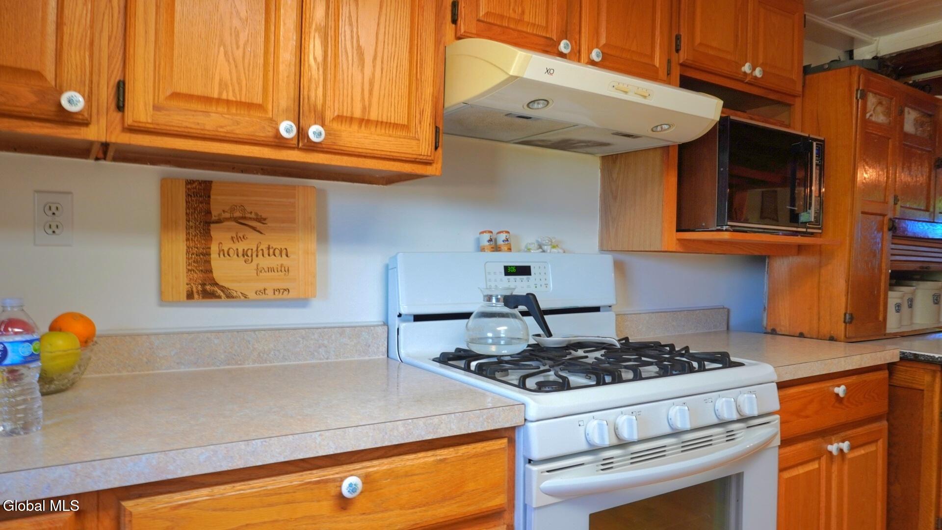 706 East Lykers Road Root, NY 12166 - Photo 14 of 90 14