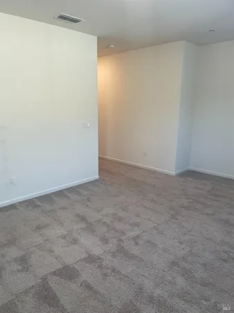 $4,000 | 5820 Kristina Place, Rohnert Park, CA 94928
