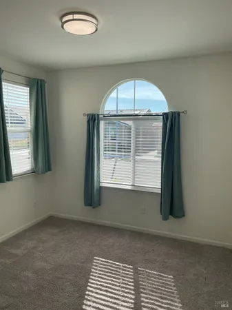 $4,000 | 5820 Kristina Place, Rohnert Park, CA 94928