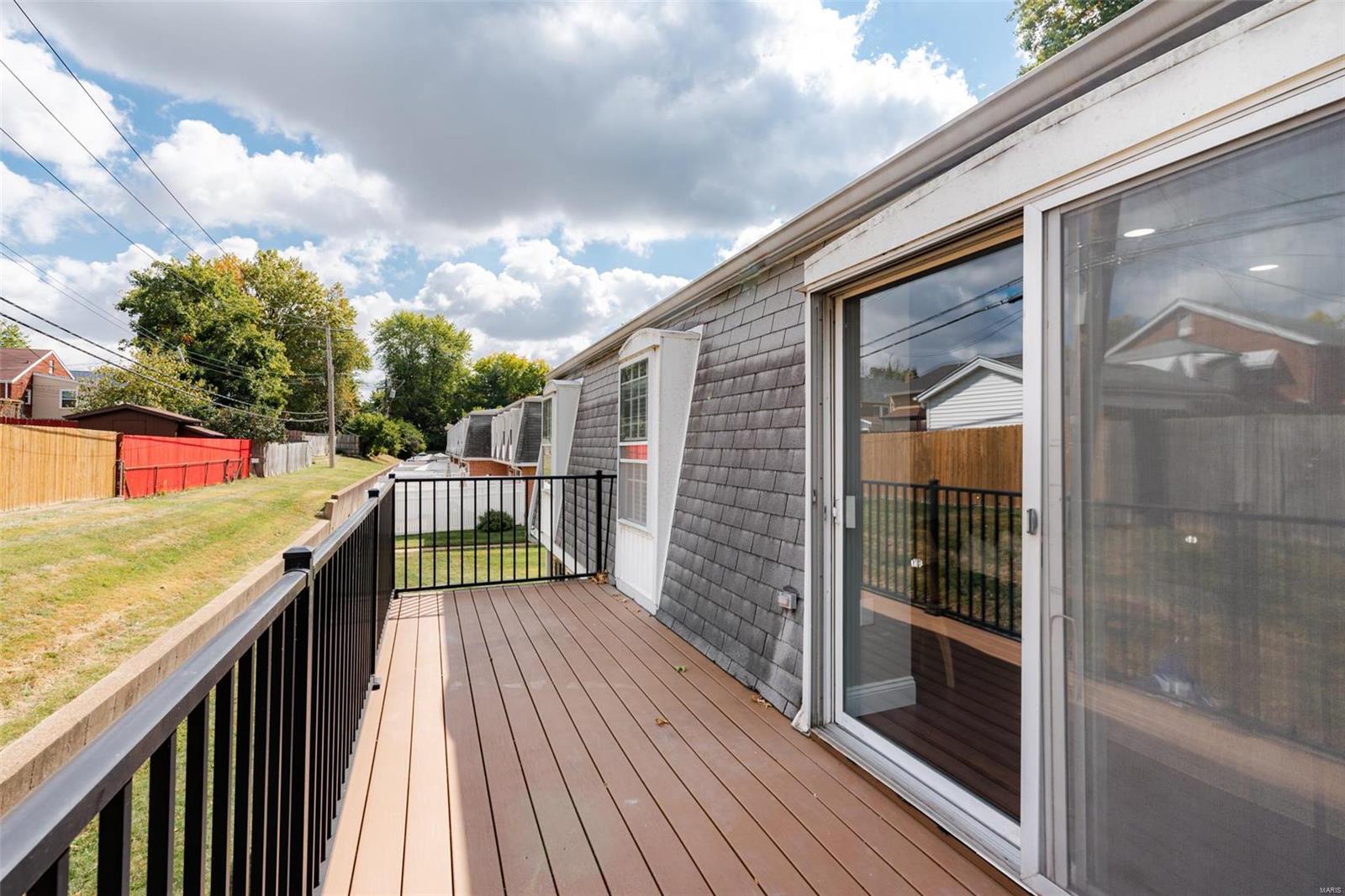 1664 Blue Ridge Drive, Unit G St. Louis, MO 63125 - Photo 20 of 24