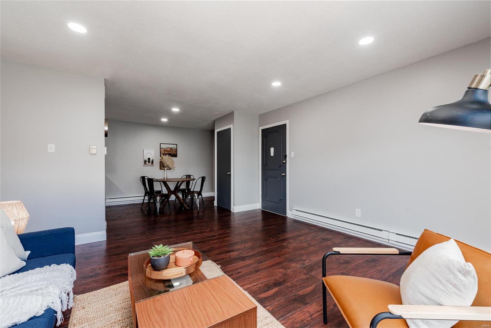 1664 Blue Ridge Drive, Unit G St. Louis, MO 63125 - Photo 4 of 24