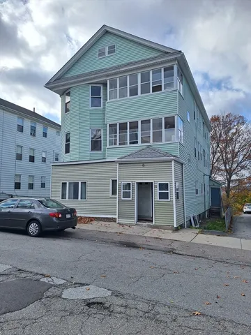 $725,000 | 70 Sterling Street, Worcester, MA 01610