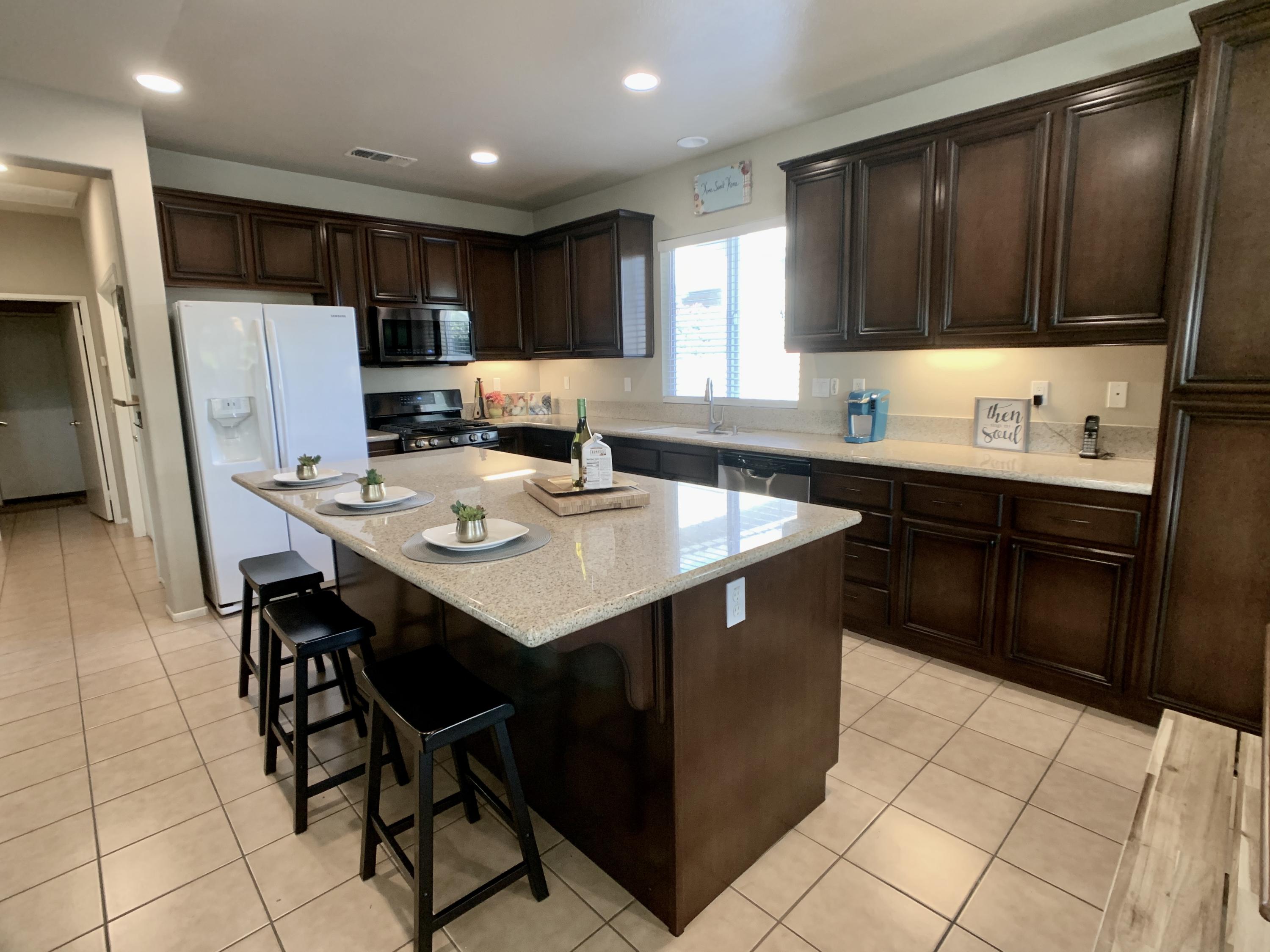 49926 Lewis Road Indio, CA 92201 - Photo 17 of 54 B5F30234-14FC-4AE0-9970-4C141A2658F7_1_2