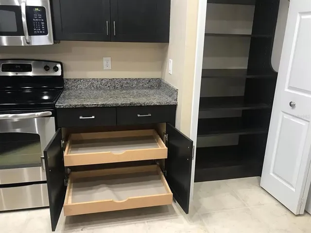 $255,000 | 12718 Northwest 12th Road, Newberry, FL 32669