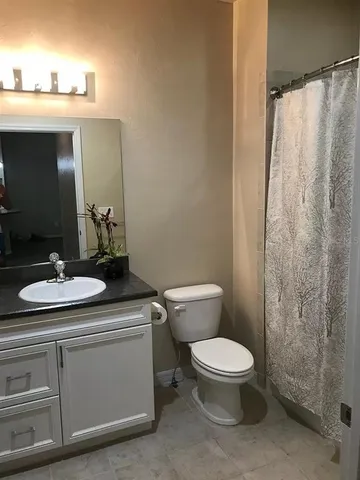 $255,000 | 12718 Northwest 12th Road, Newberry, FL 32669