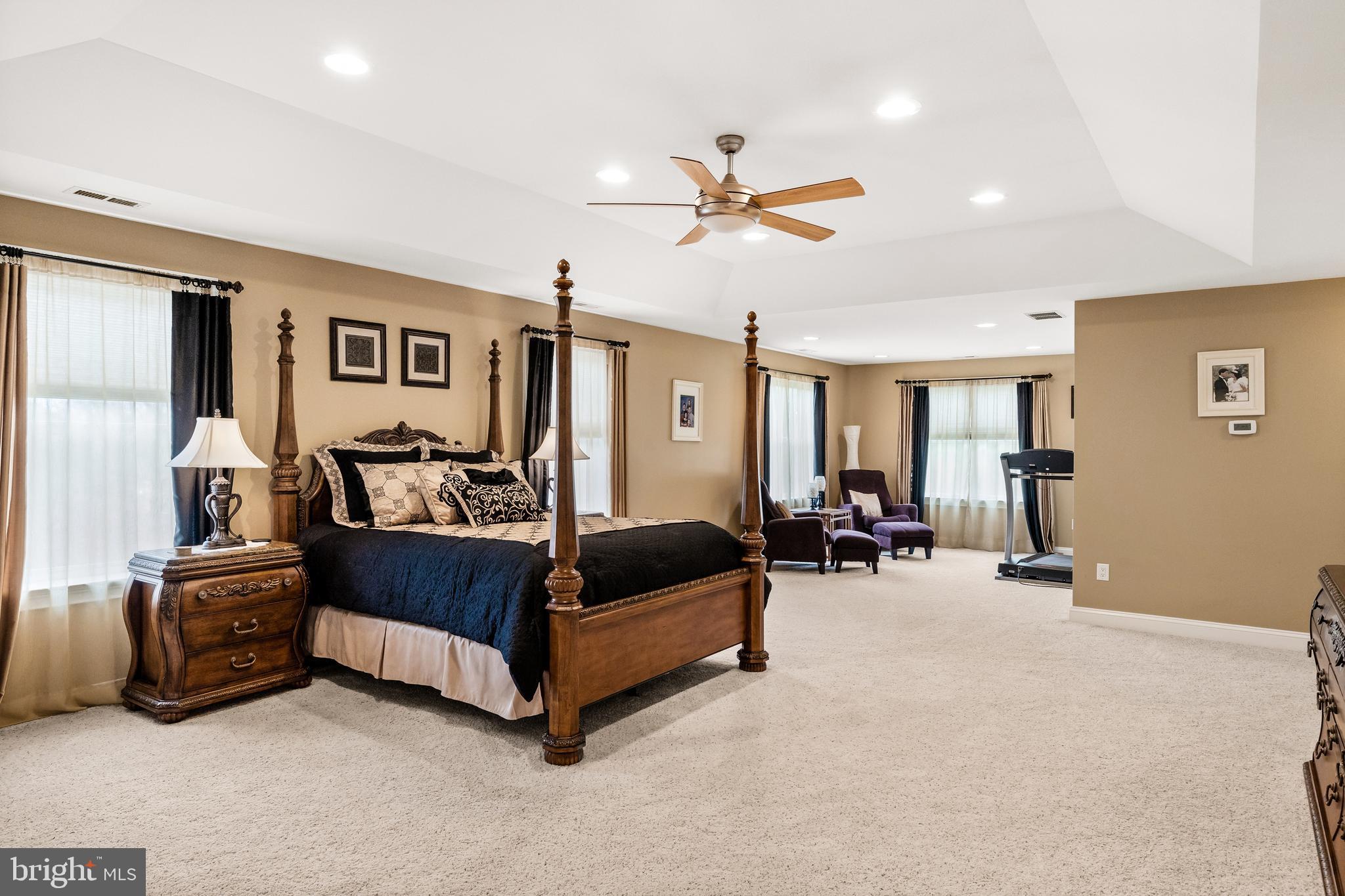 21 Starke Lane Delran, NJ 08075 - Photo 22 of 48 Master Bedroom