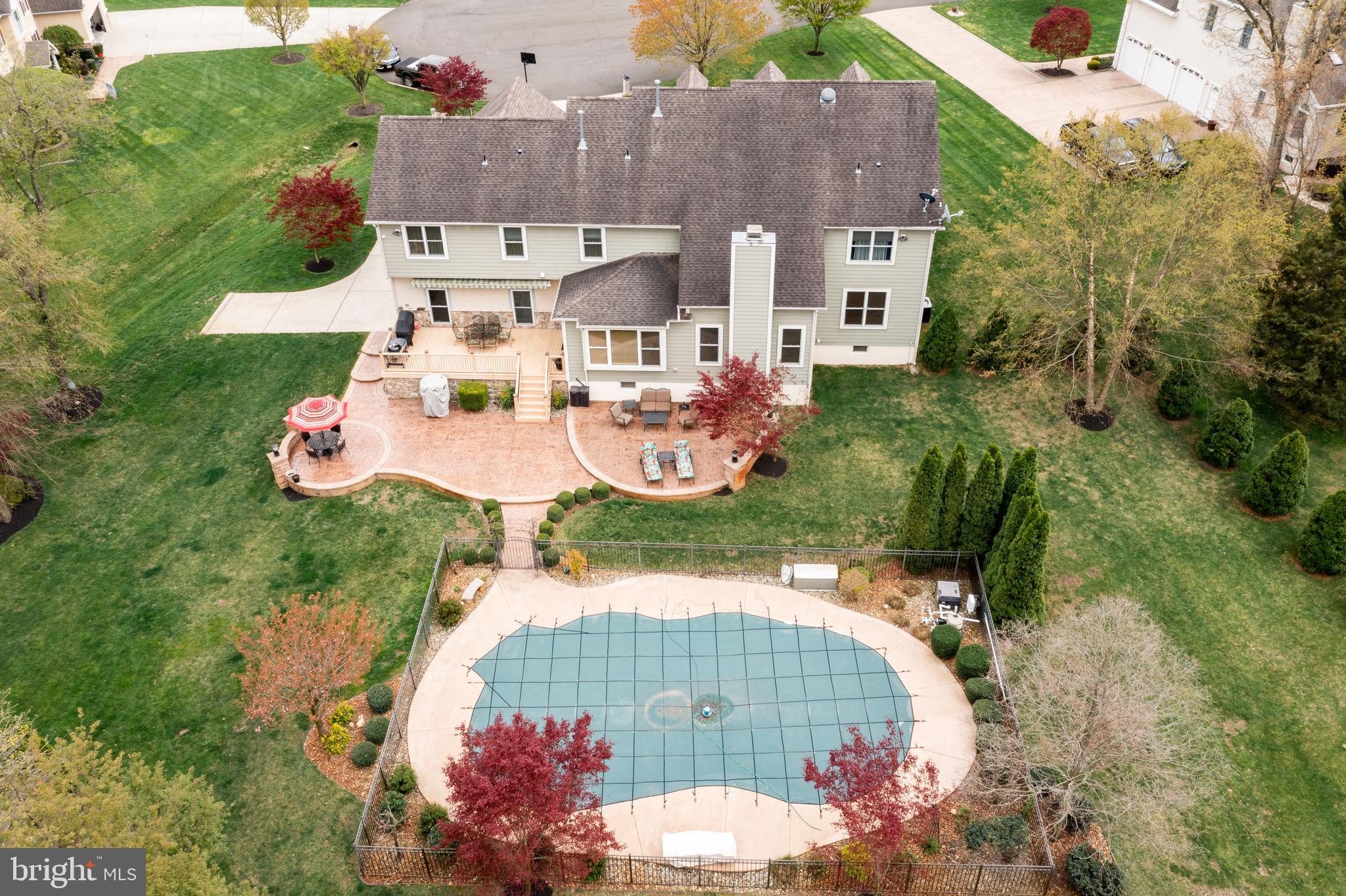 21 Starke Lane Delran, NJ 08075 - Photo 46 of 48 Panoramic view of exterior with pool