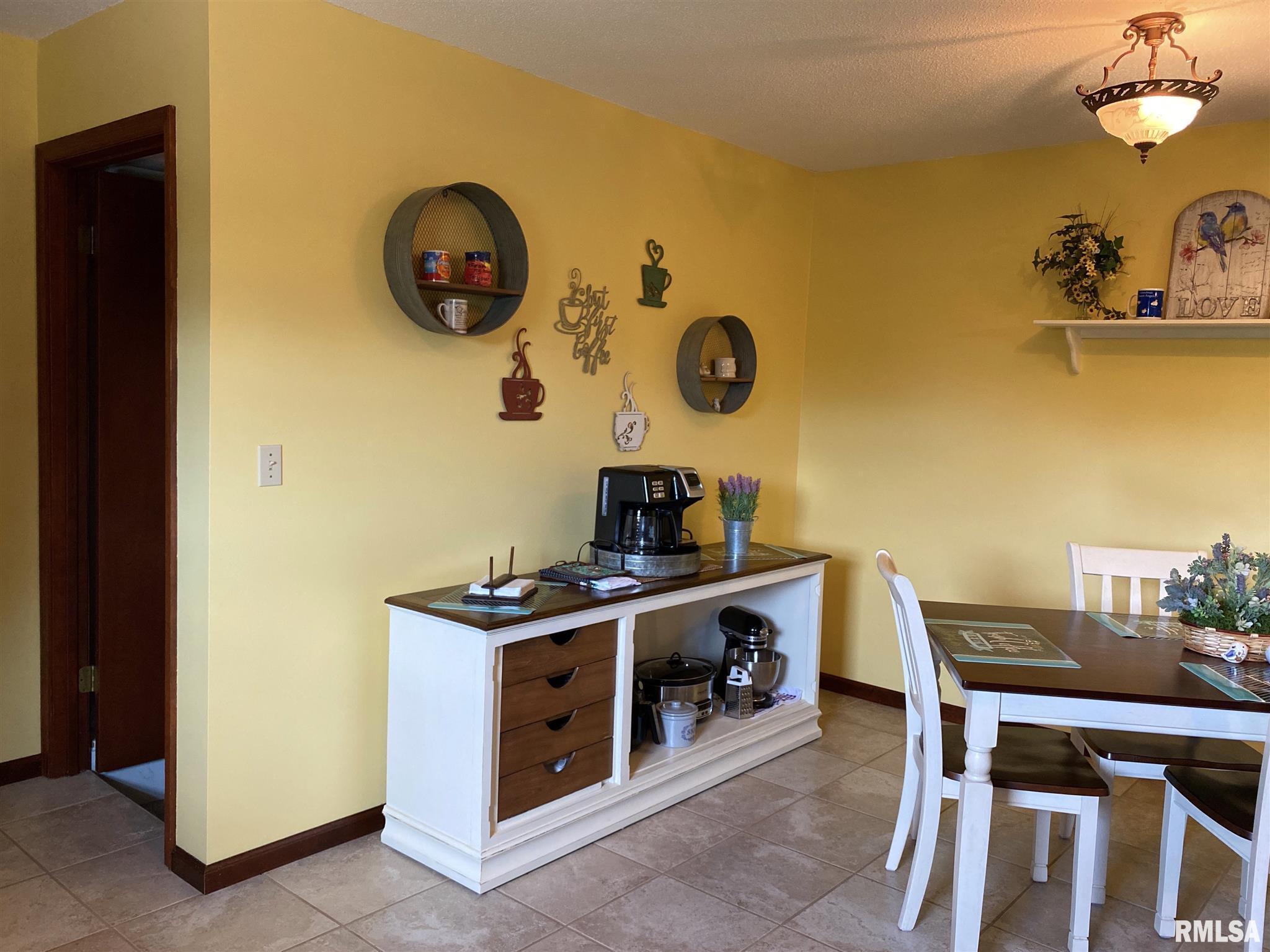 227 4th Street Andover, IL 61233 - Photo 11 of 33 Gallery Image 11