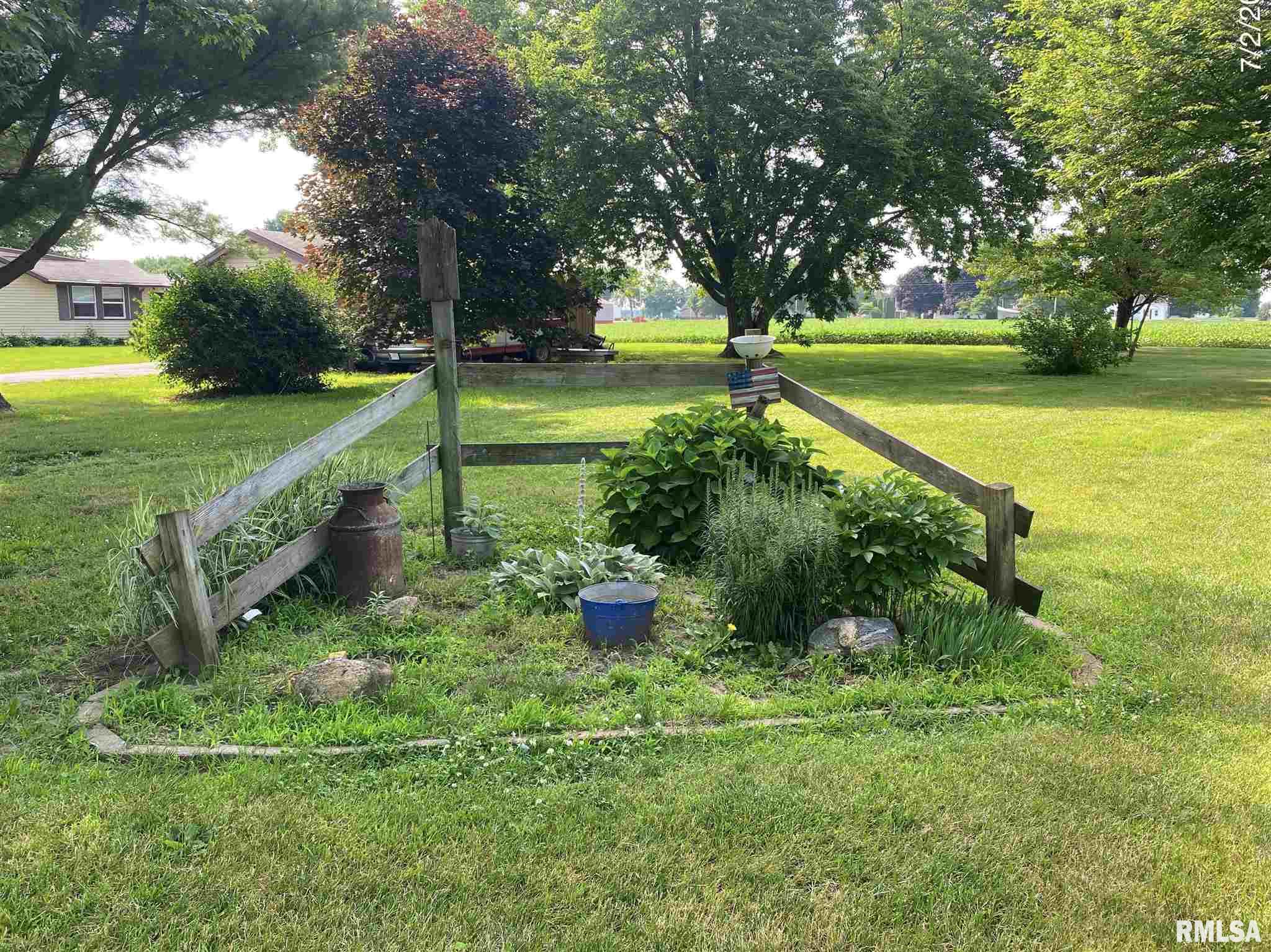 227 4th Street Andover, IL 61233 - Photo 4 of 33 Gallery Image 4