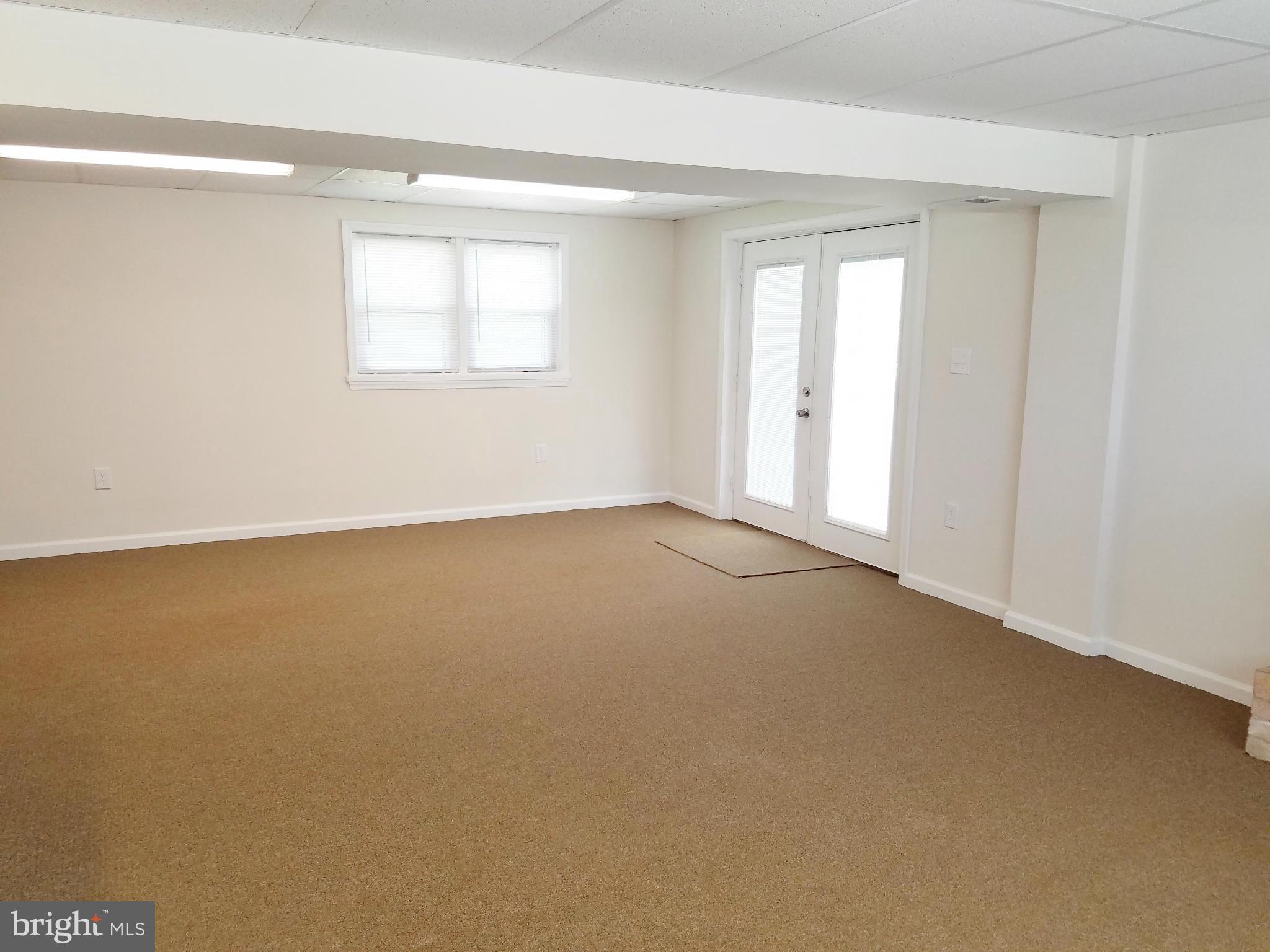 12908 Glynis Road Clinton, MD 20735 - Photo 22 of 30 an empty room with a window