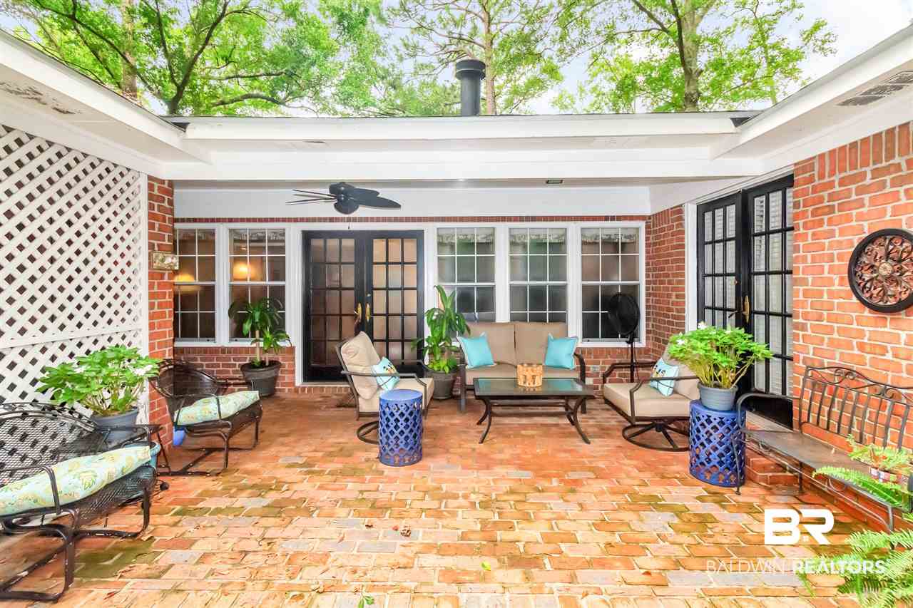 907 Wesley Avenue Mobile, AL 36609 - Photo 30 of 36