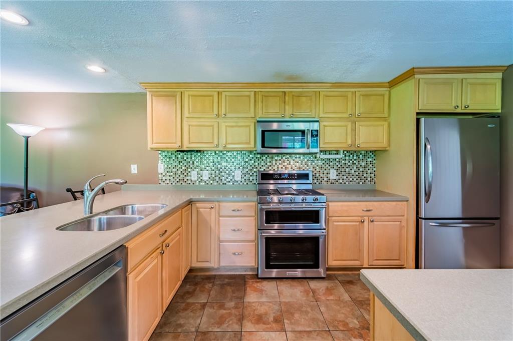 3836 Dickey Road Gibsonia, PA 15044 - Photo 6 of 24 Gallery Image 6