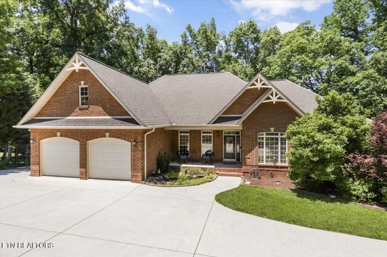 103 Winchester Circle Oak Ridge, TN 37830 - Photo 2 of 58 IMG_3084