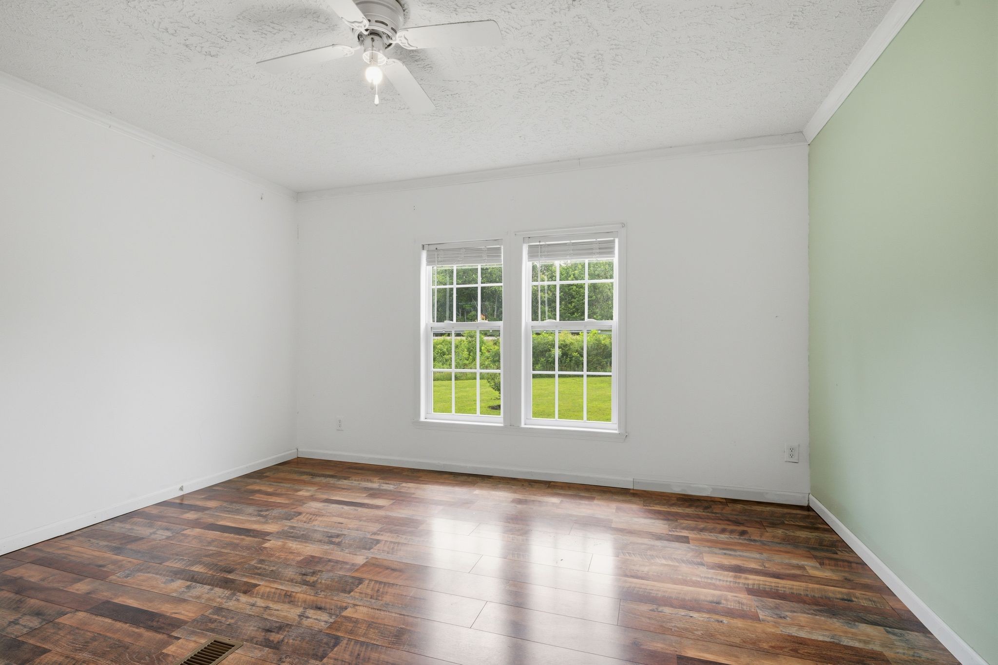 2594 Sylvia Road Dickson, TN 37055 - Photo 15 of 33