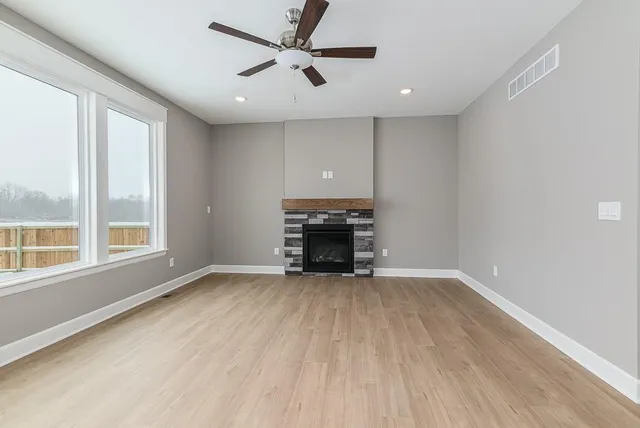 $429,950 | 15636 Sheridan Court, Basehor, KS 66007