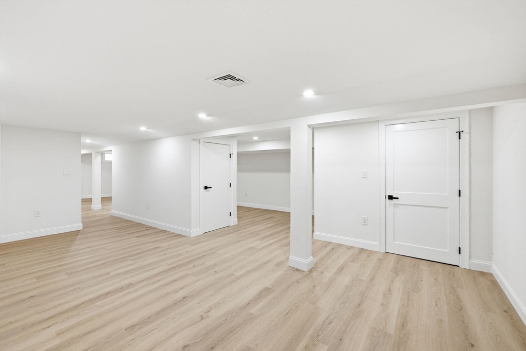 157 Compass Circle Barnstable, MA 02601 - Photo 22 of 25