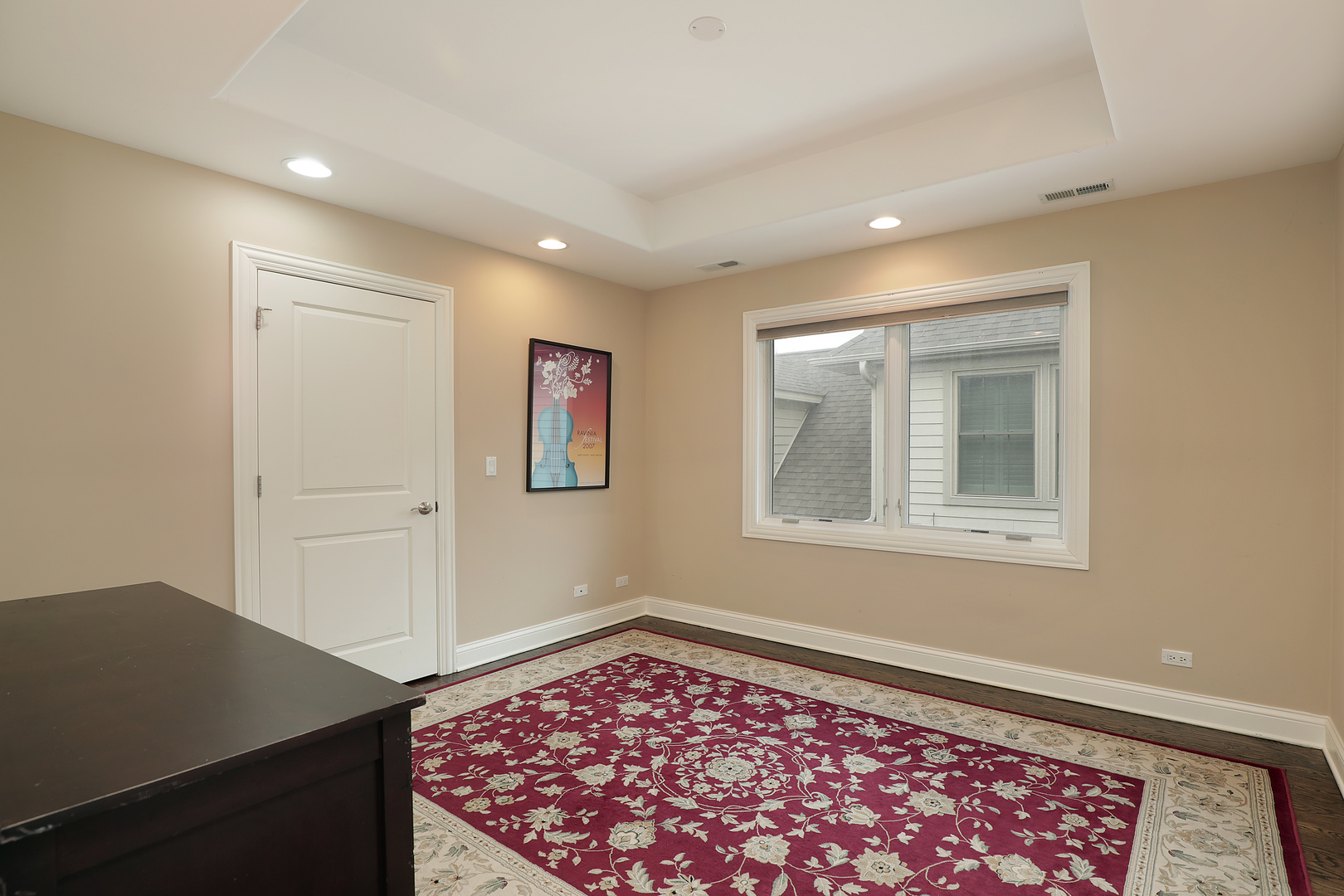 2026 Maple Avenue Northbrook, IL 60062 - Photo 13 of 18 a view of an empty room with a window