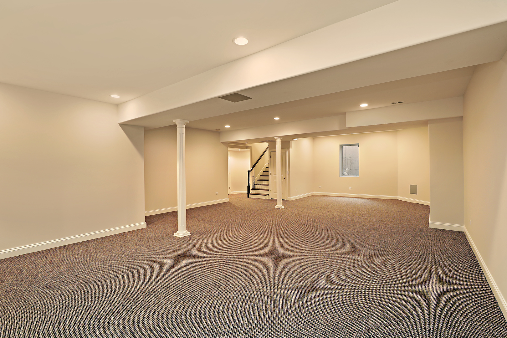 2026 Maple Avenue Northbrook, IL 60062 - Photo 16 of 18 a view of an empty room with a window