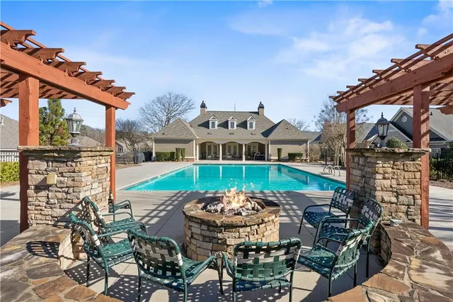 a view of outdoor space yard and patio