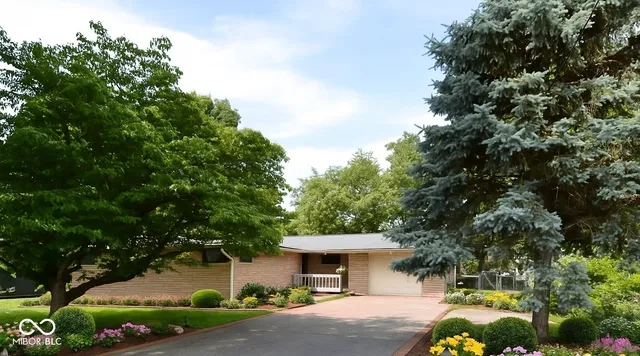 $1,850 | 7150 Combs Road, Indianapolis, IN 46237