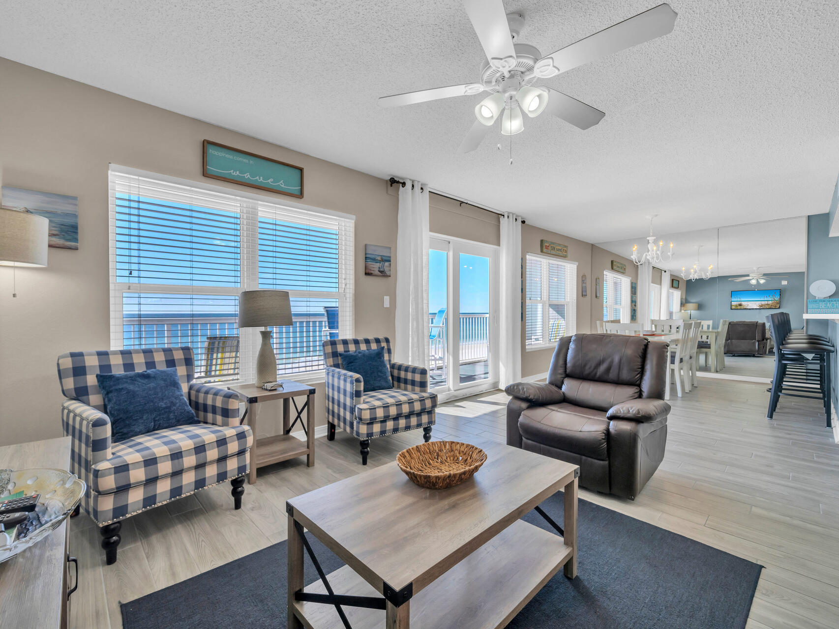 790 Santa Rosa Boulevard, Unit 6002 Fort Walton Beach, FL 32548 - Photo 14 of 42 a living room with furniture and a large window