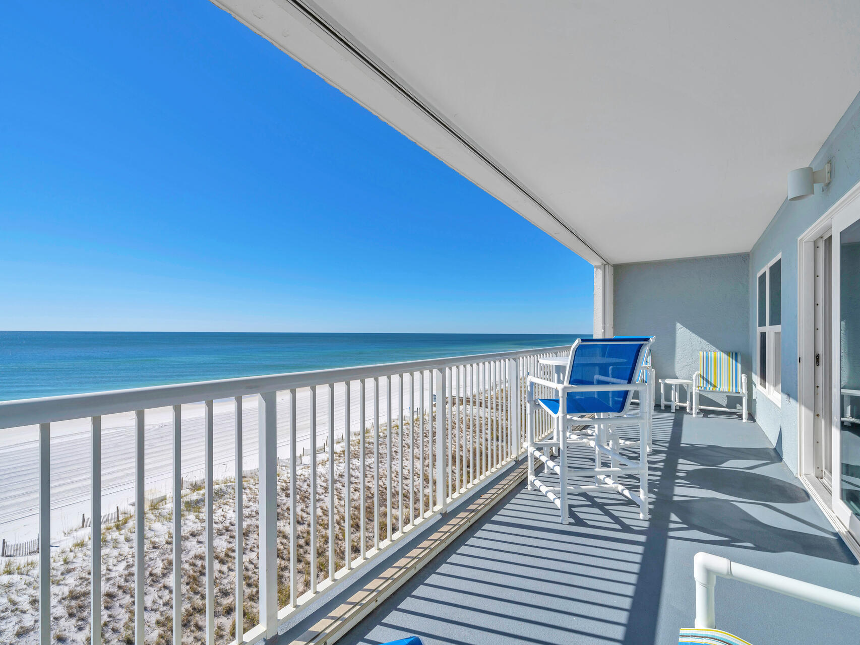 790 Santa Rosa Boulevard, Unit 6002 Fort Walton Beach, FL 32548 - Photo 15 of 42 a view of a balcony with chairs