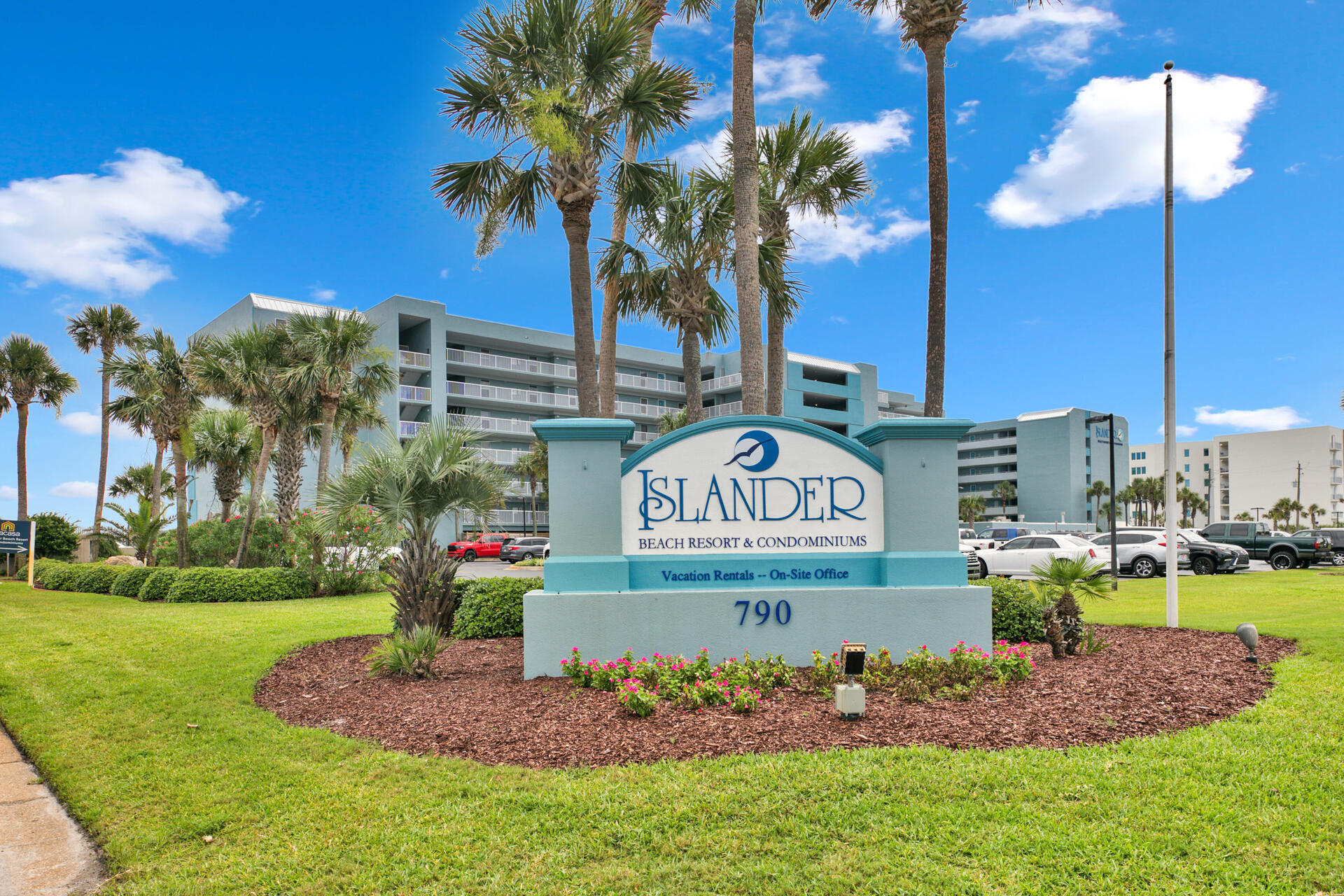 790 Santa Rosa Boulevard, Unit 6002 Fort Walton Beach, FL 32548 - Photo 2 of 42 a view of a park with of a building