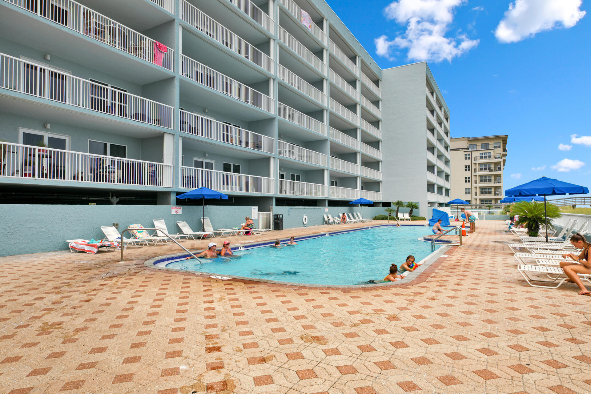 790 Santa Rosa Boulevard, Unit 6002 Fort Walton Beach, FL 32548 - Photo 29 of 42 a front view of a building with outdoor space