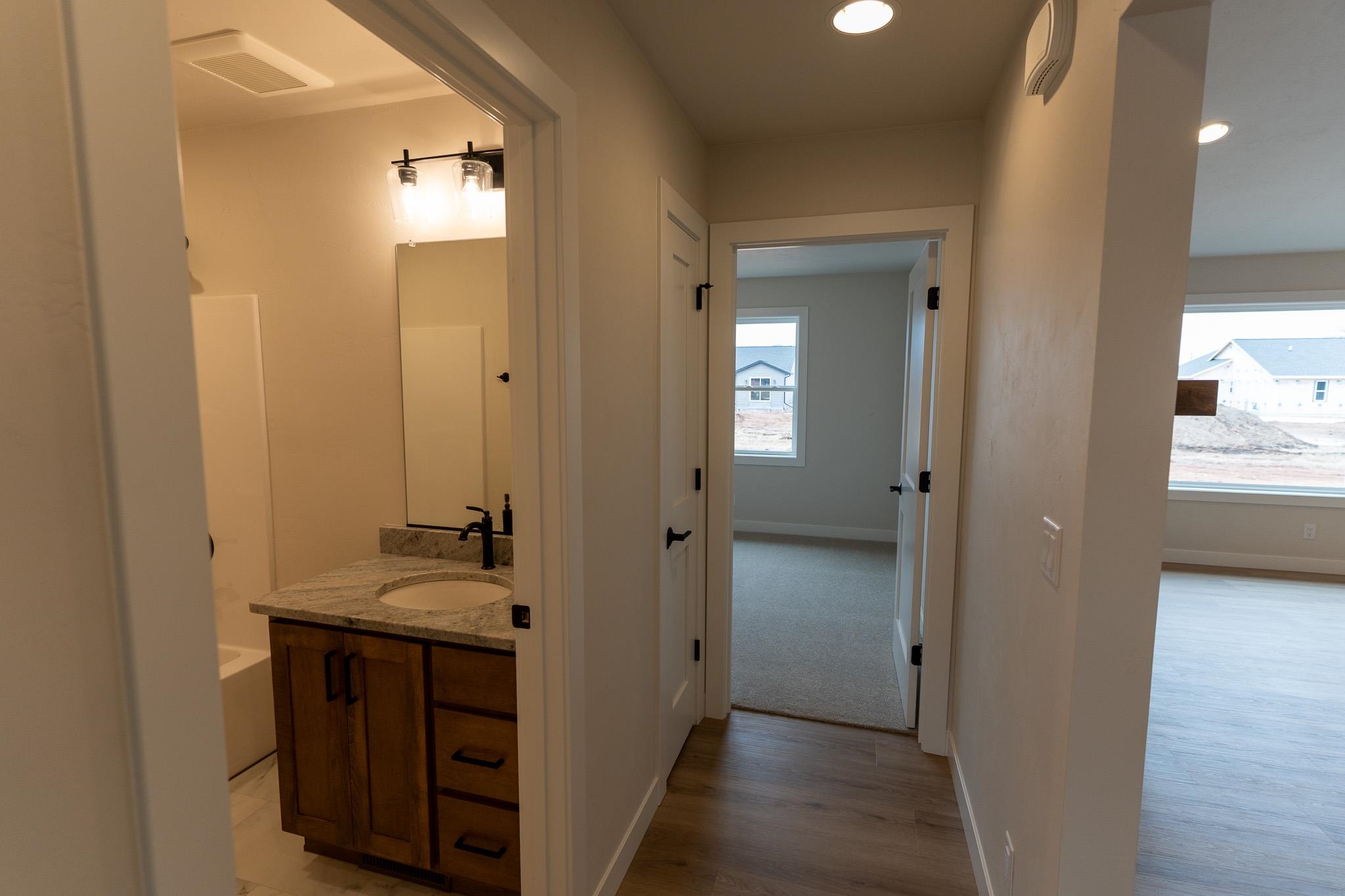 N9243 Anton Court Appleton, WI 54915 - Photo 23 of 32