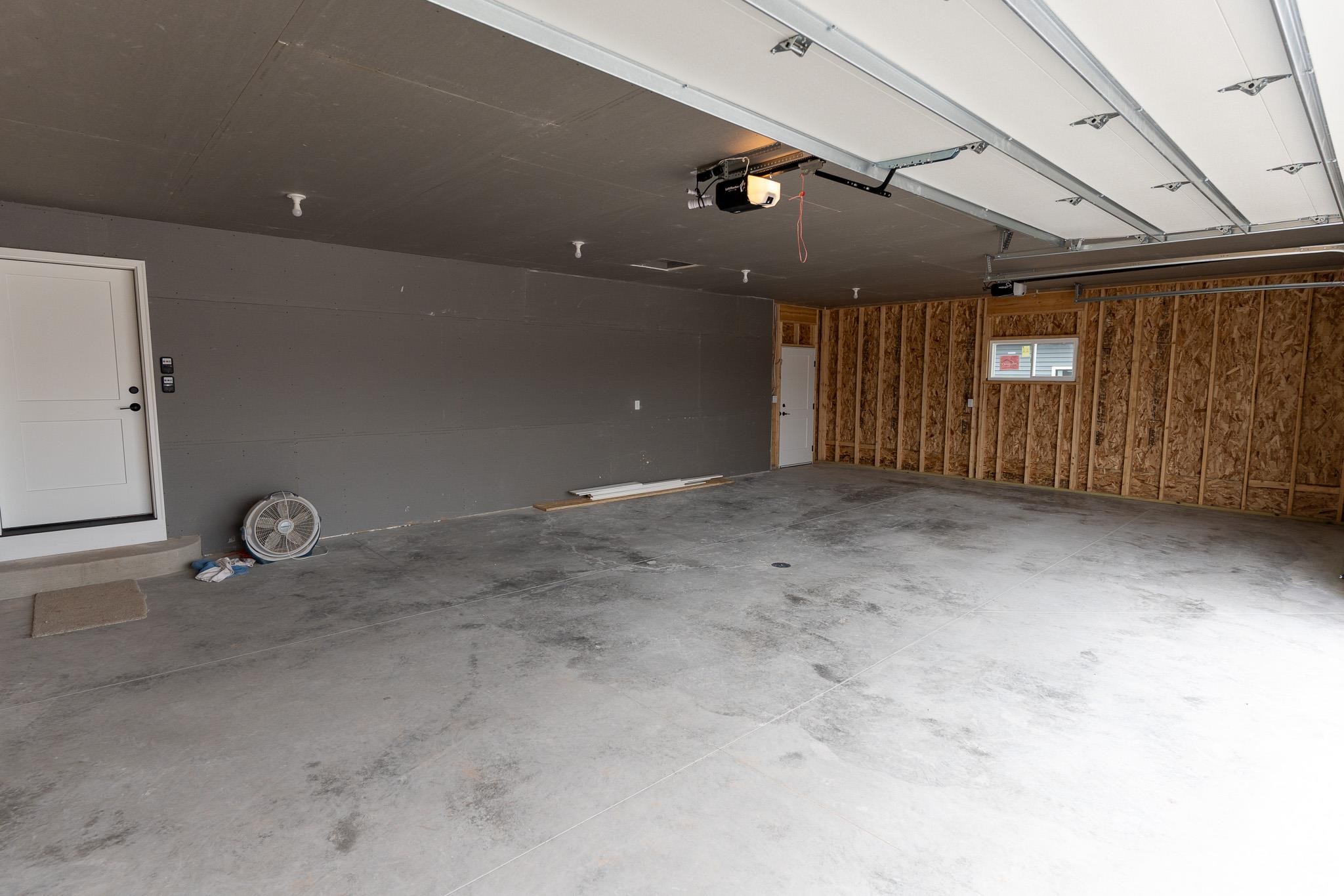 N9243 Anton Court Appleton, WI 54915 - Photo 29 of 32