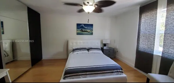 $2,500 | 753 Michigan Avenue, Unit 2B, Miami Beach, FL 33139