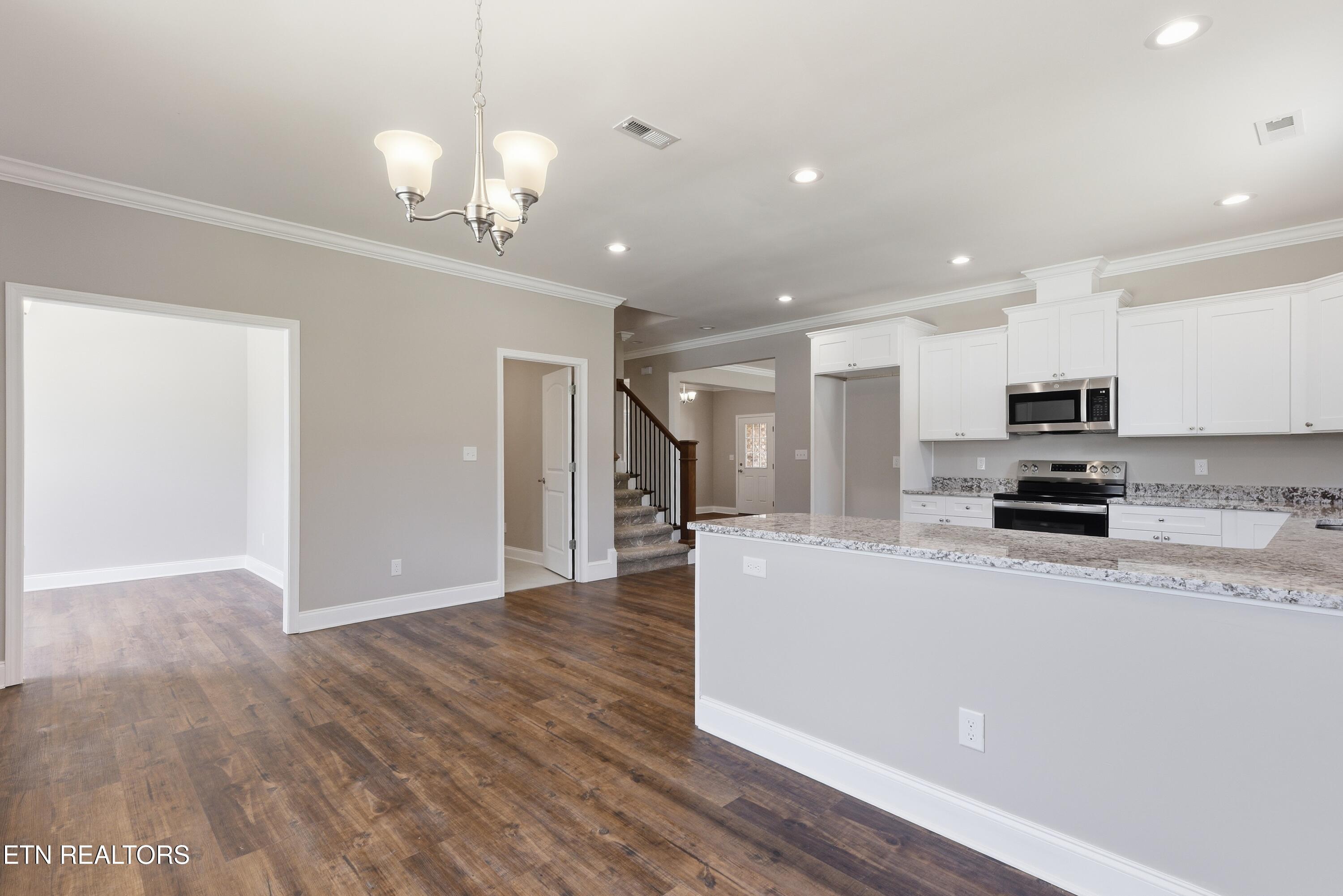 162 Crossroads Boulevard Oak Ridge, TN 37830 - Photo 17 of 45 15-print-DSC_6625