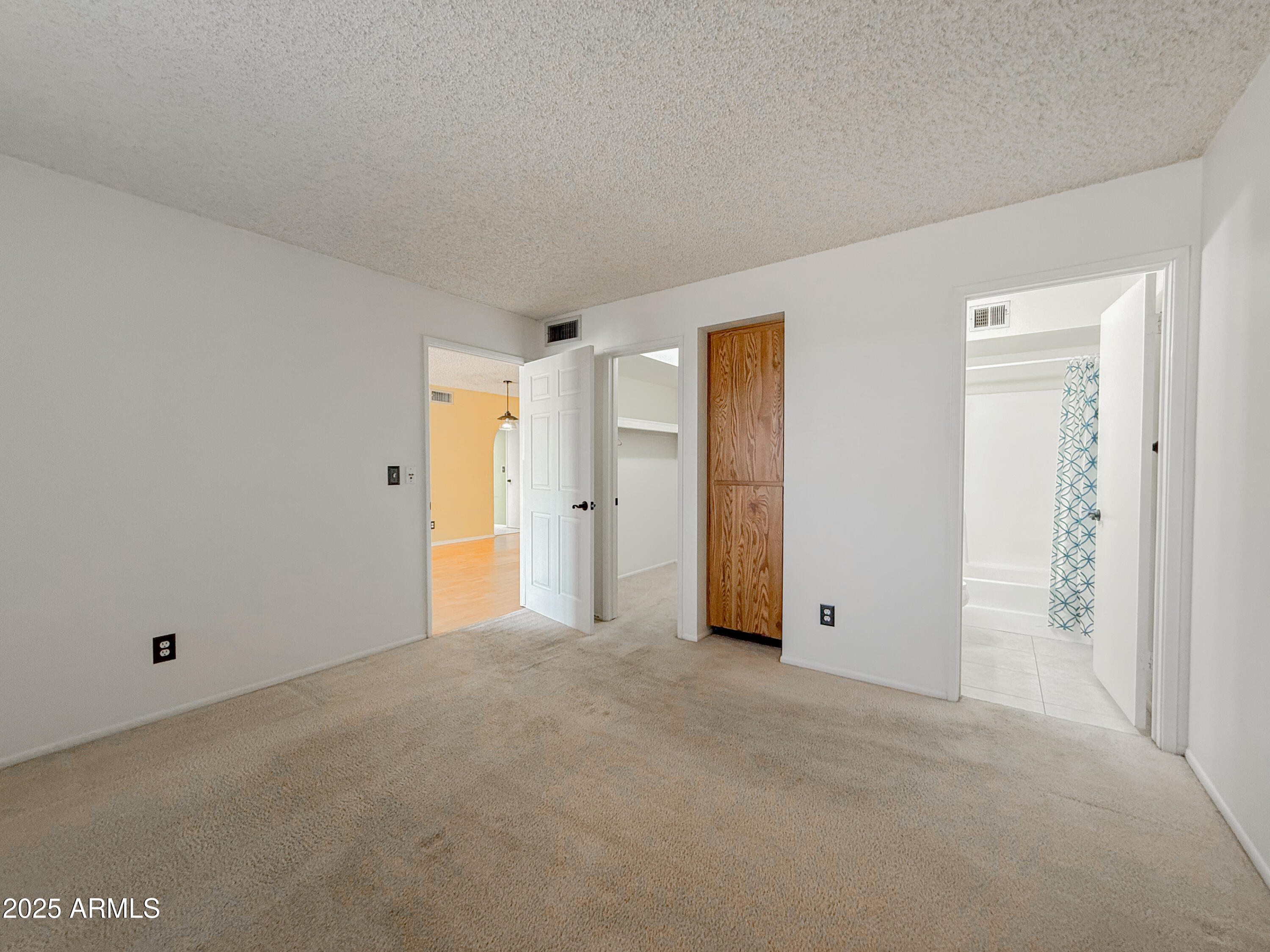 850 West Duke Drive Tempe, AZ 85283 - Photo 11 of 18 a view of an empty room