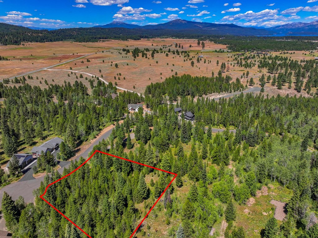 8 Haymaker Place, Unit 61 McCall, ID 83638 - Photo 4 of 11