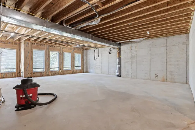 $885,000 | 9369 Crystal Brook Drive, Apison, TN 37302