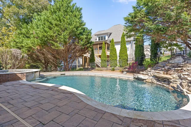 $885,000 | 9369 Crystal Brook Drive, Apison, TN 37302