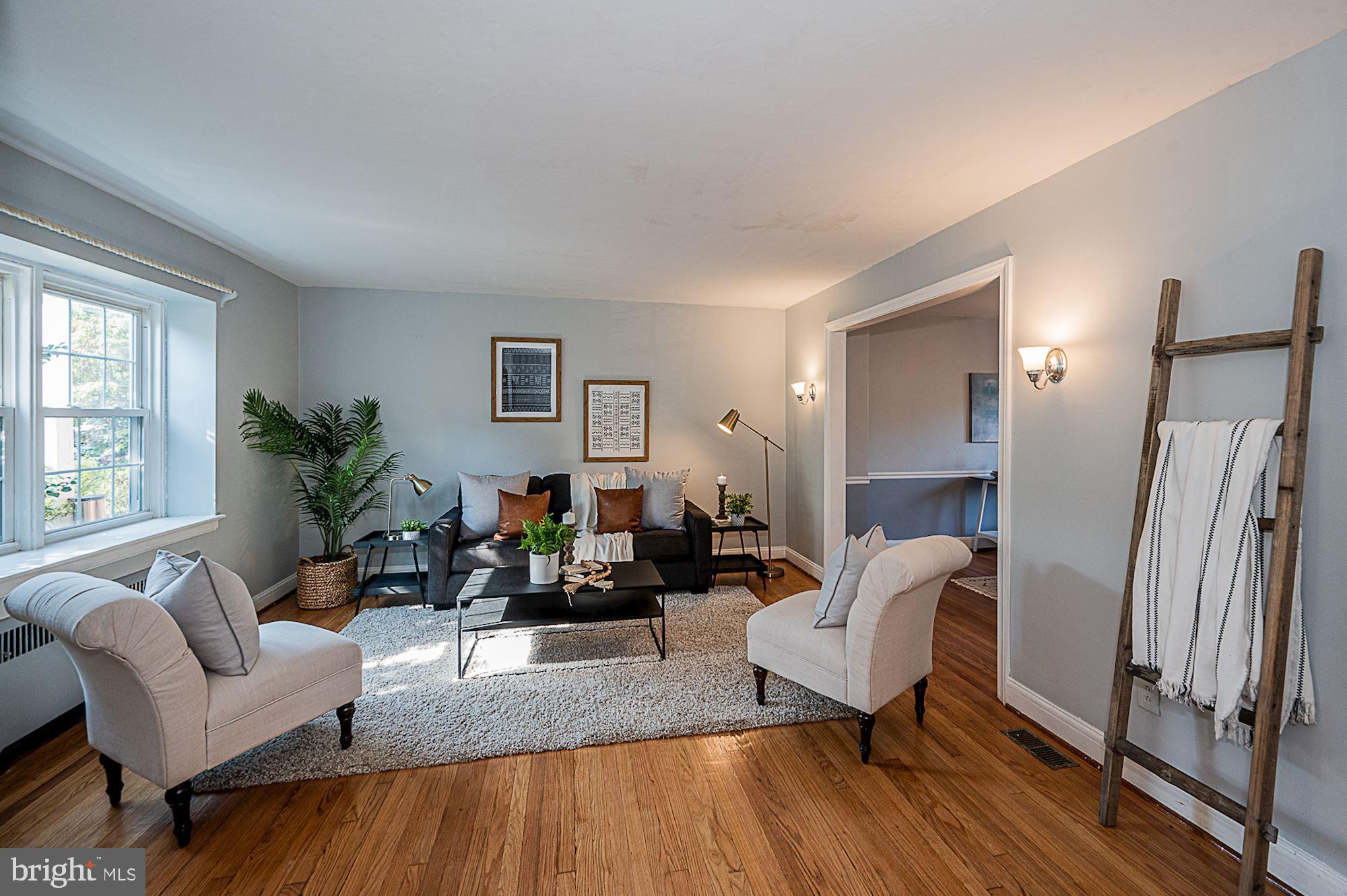 3703 Ednor Road Baltimore, MD 21218 - Photo 3 of 28 Living Room