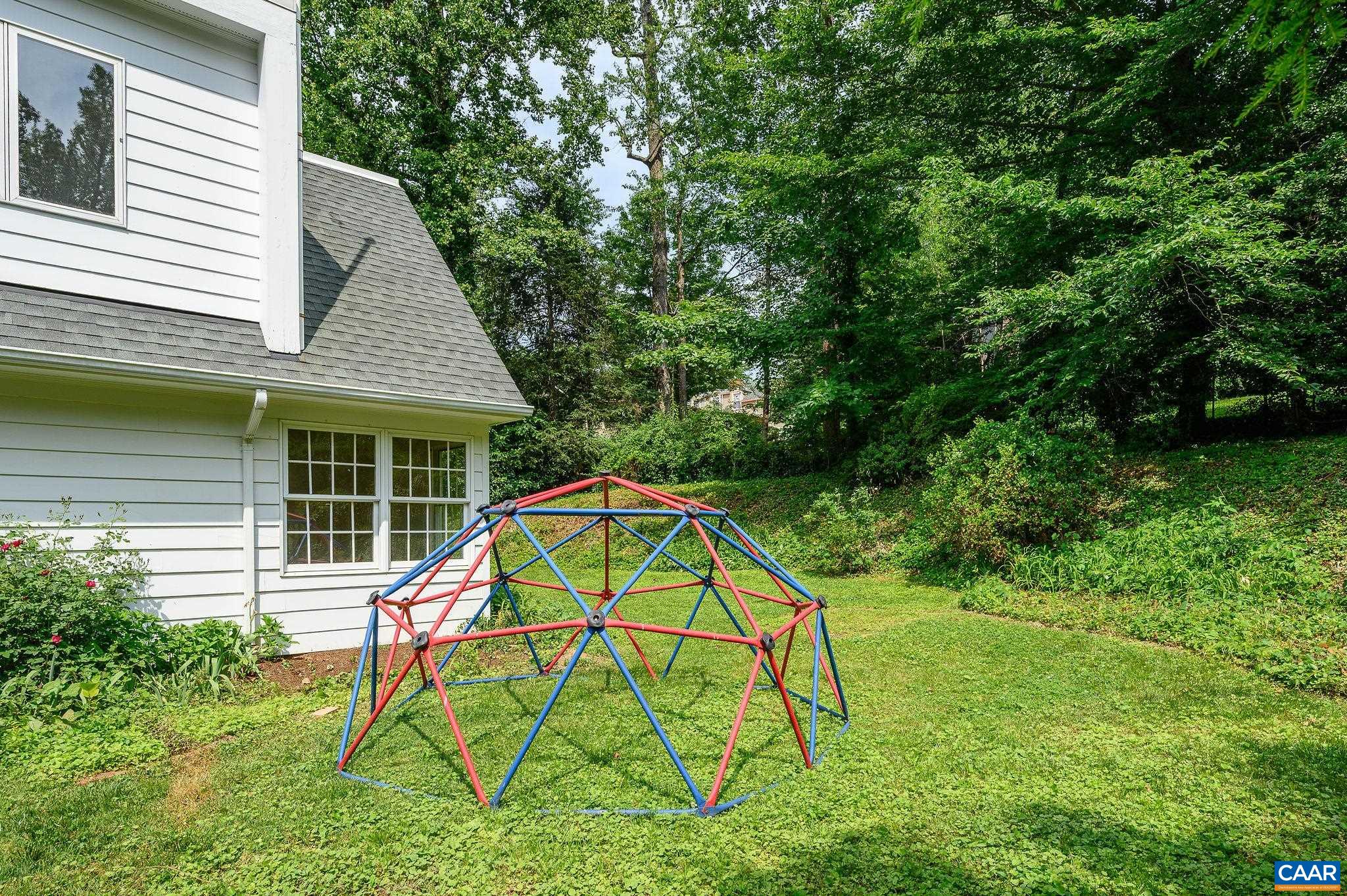 906 Old Farm Road Charlottesville, VA 22903 - Photo 43 of 46 a view of backyard with table and chairs
