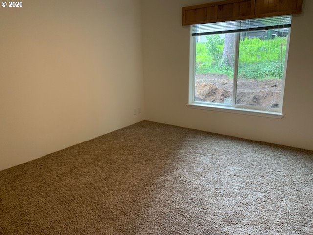 64377 Welch Road Coos Bay, OR 97420 - Photo 8 of 13 Gallery Image 8