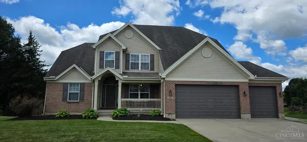 $425,000 | 1361 Peregrine Way, Hamilton, OH 45013