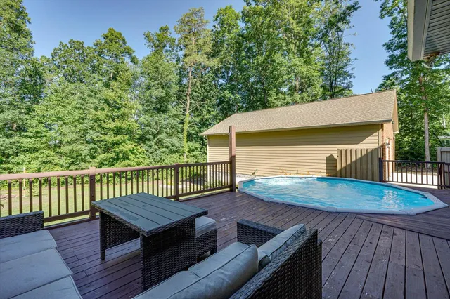 $489,000 | 4735 Sequatchie Mountain Road, Sequatchie, TN 37374