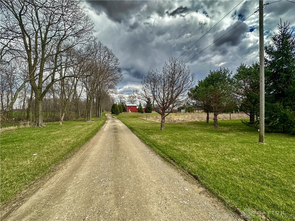 4684 Maple Grove Road Eaton, OH 45320 - Photo 2 of 24 Gallery Image 2