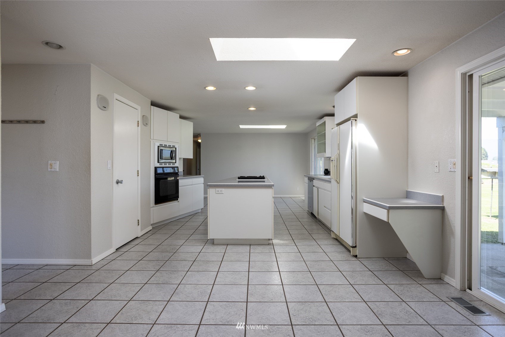 20340 Lafayette Road Burlington, WA 98233 - Photo 8 of 30 Gallery Image 8