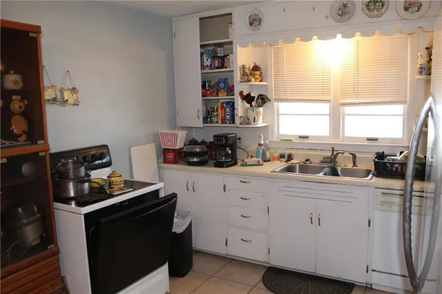 $150,000 | 305 Southwest 8th Street, Oak Grove, MO 64075