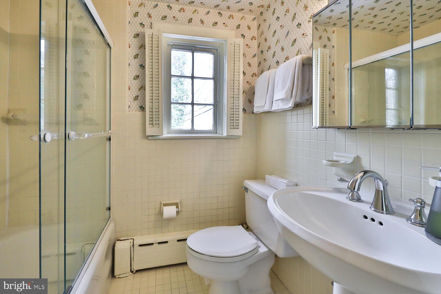 518 Edann Road Glenside, PA 19038 - Photo 61 of 78 bathroom