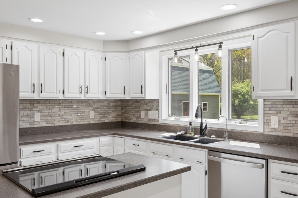 11 Kittredge Road North Brookfield, MA 01535 - Photo 5 of 42