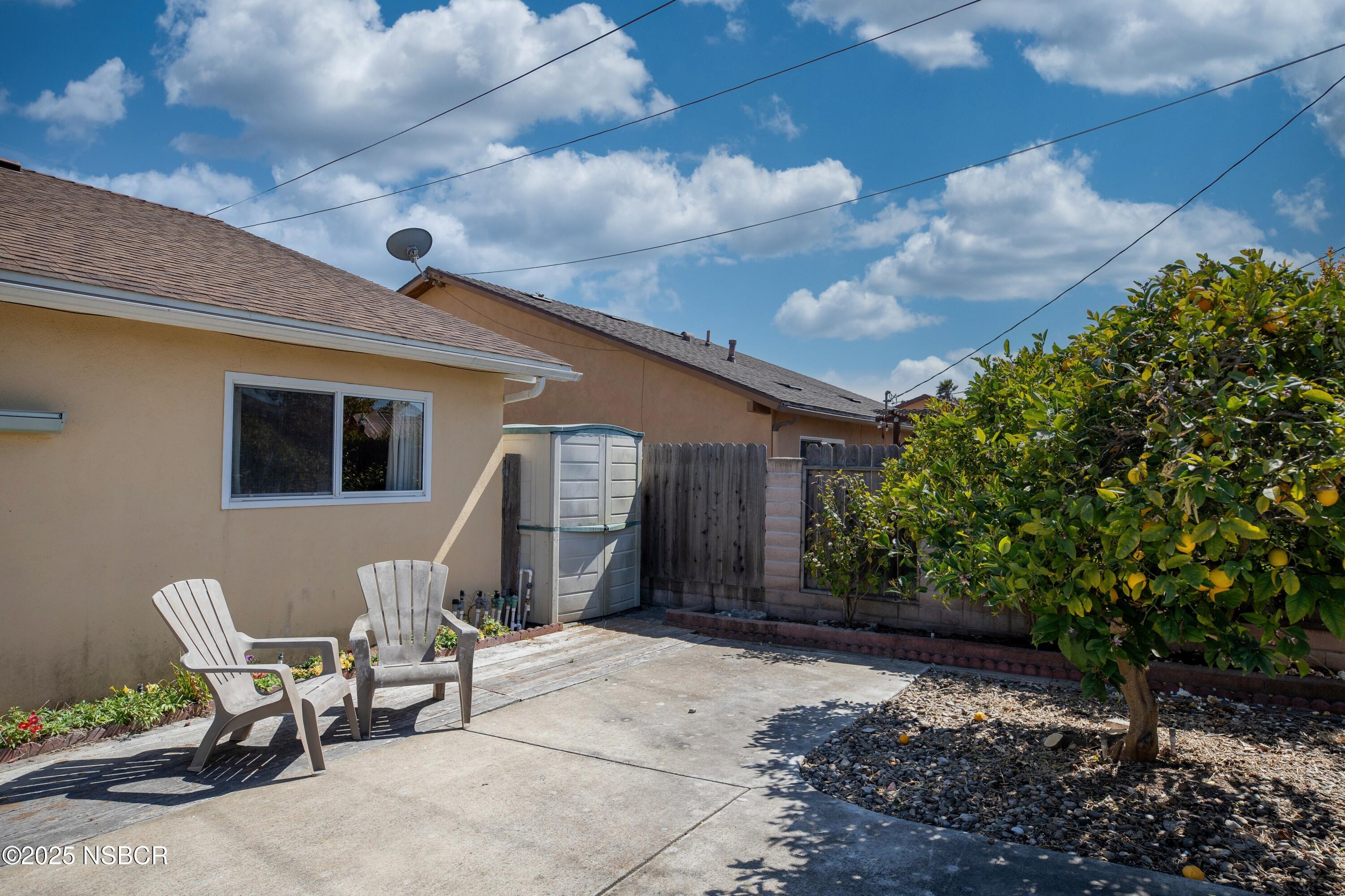 3361 Via Elba Lompoc, CA 93436 - Photo 39 of 40 a backyard of a house with table and chairs